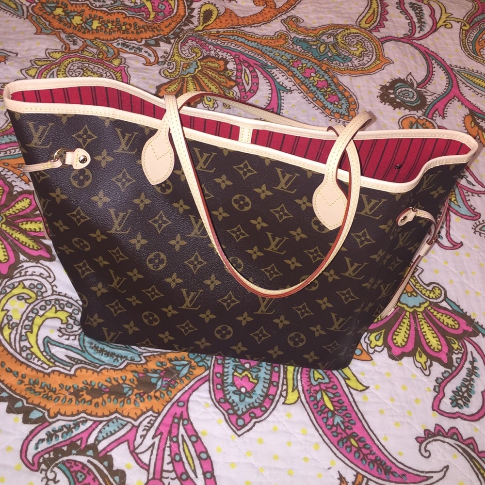 Louis Vuitton Neverfull MM