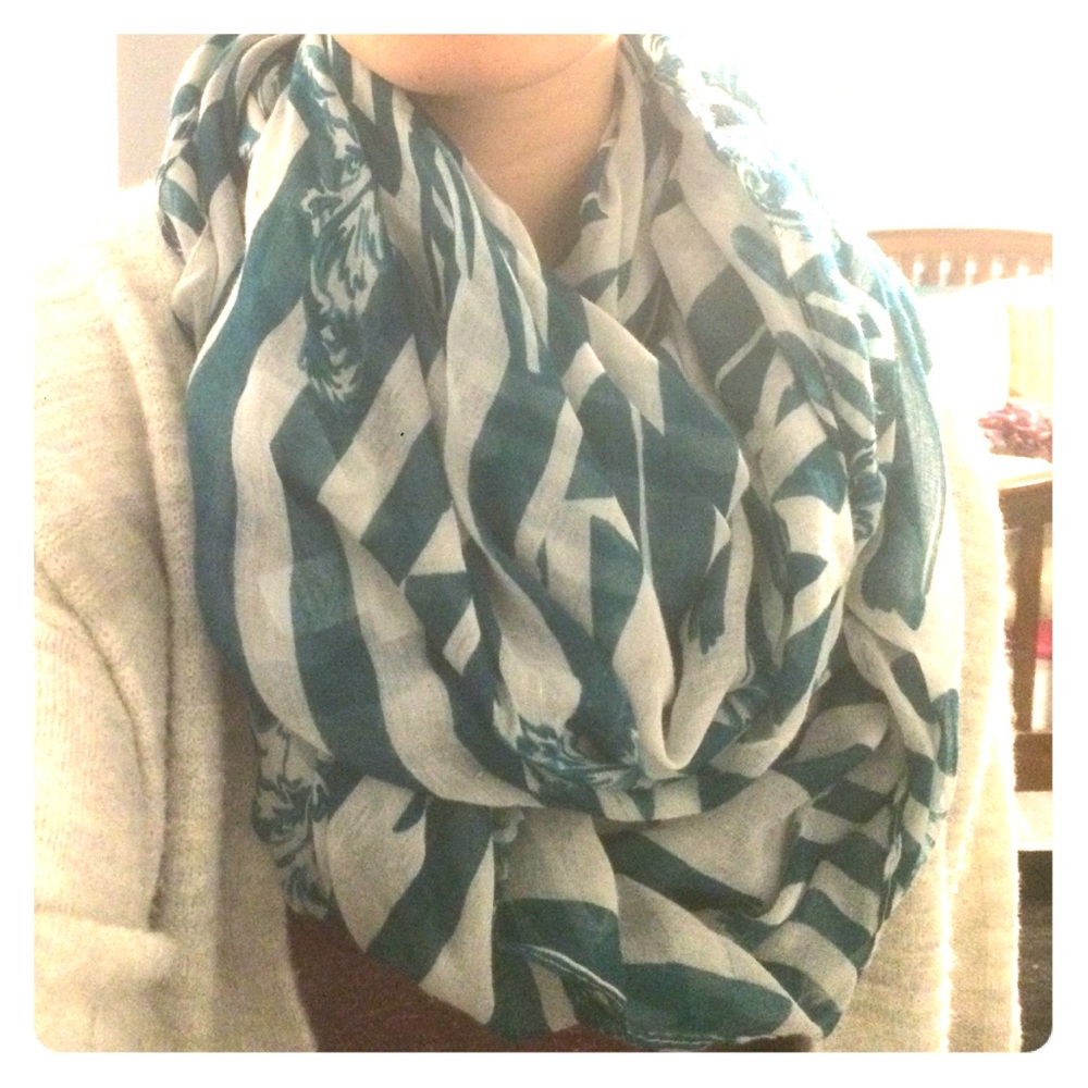 Scarf