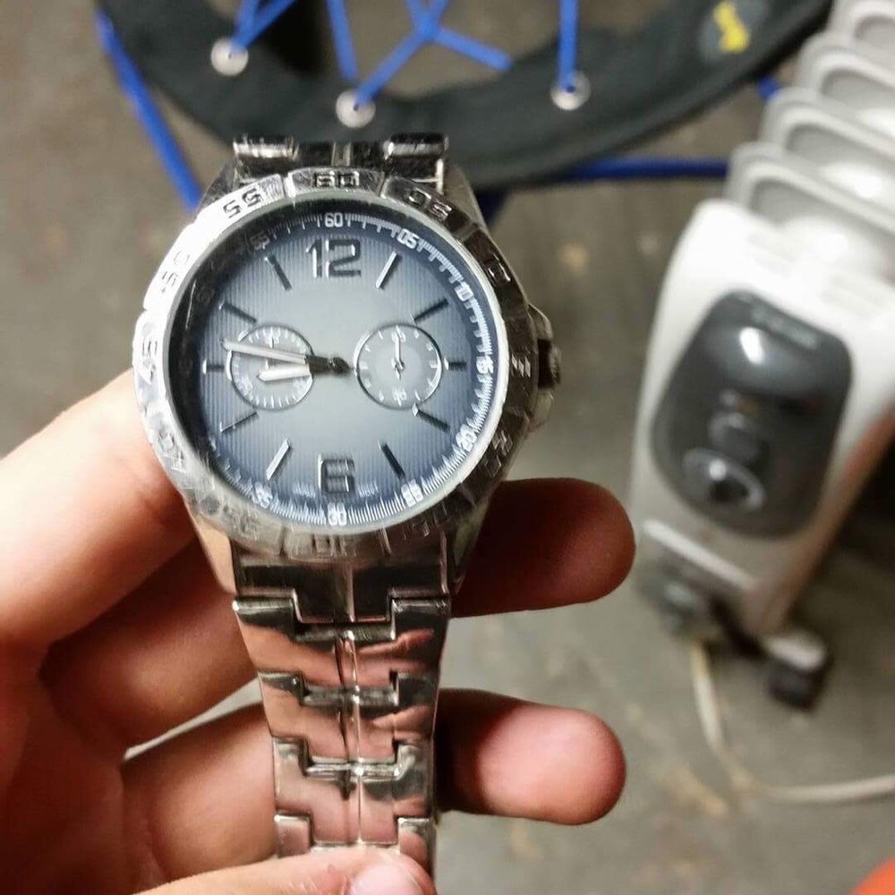 Watch - Picture 1 of 1