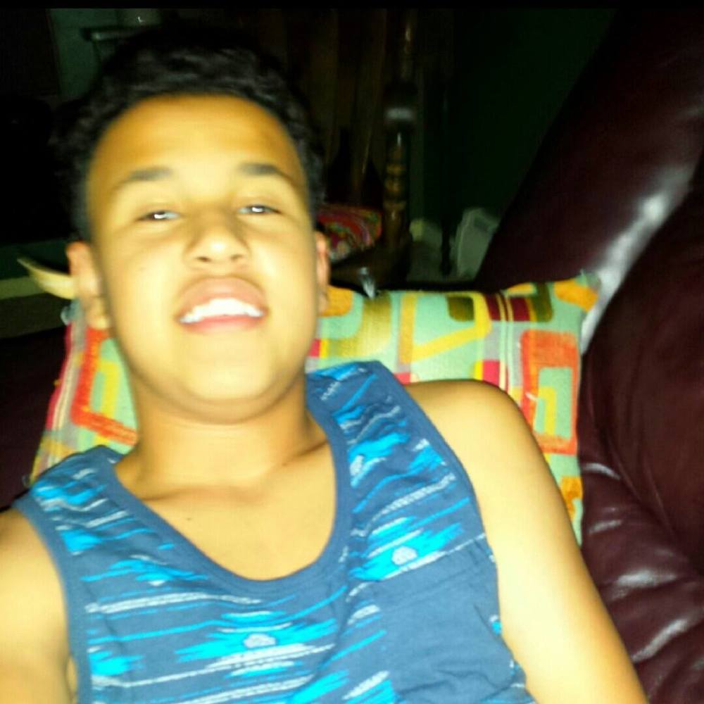 Meet your Posher, Carlos