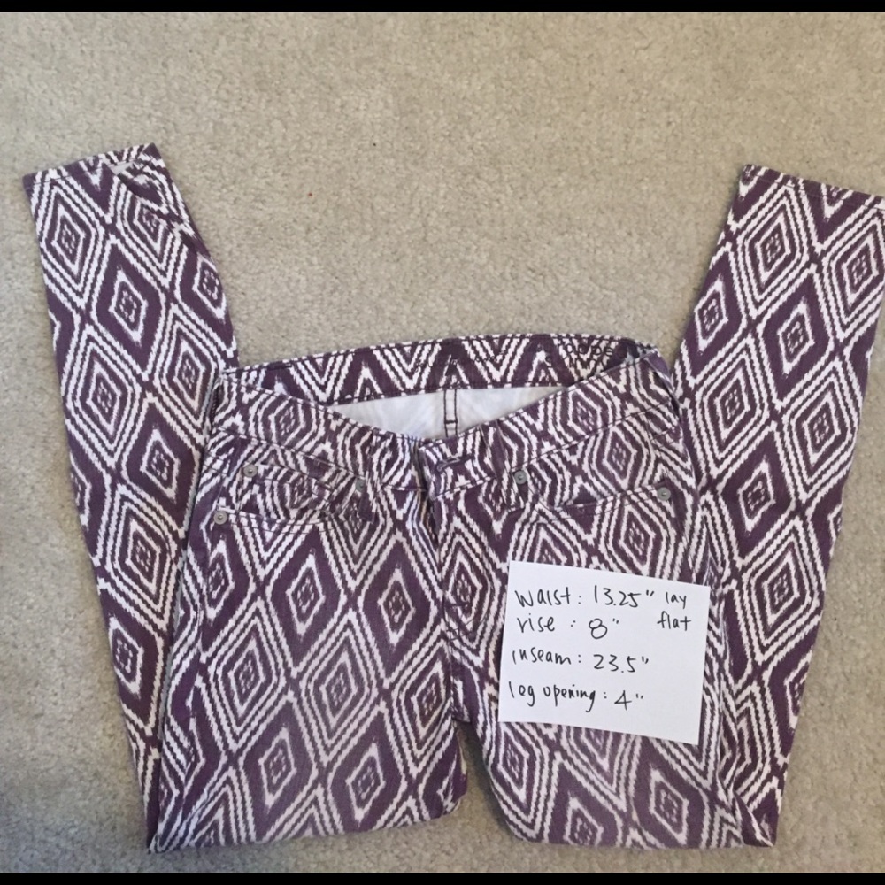 Like new 7 for All Mankind cropped jeans size 24