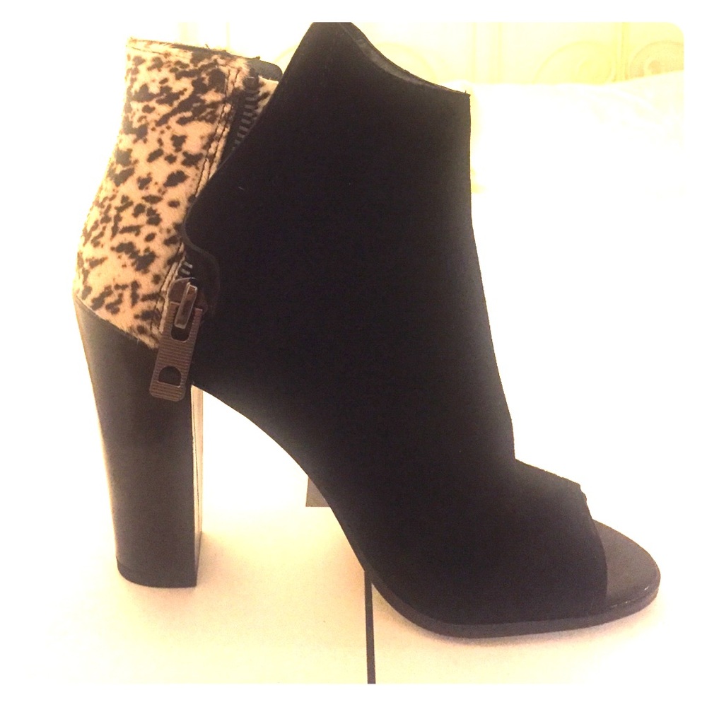 NEW never worn Dolce Vita Laine shoes size 7.5