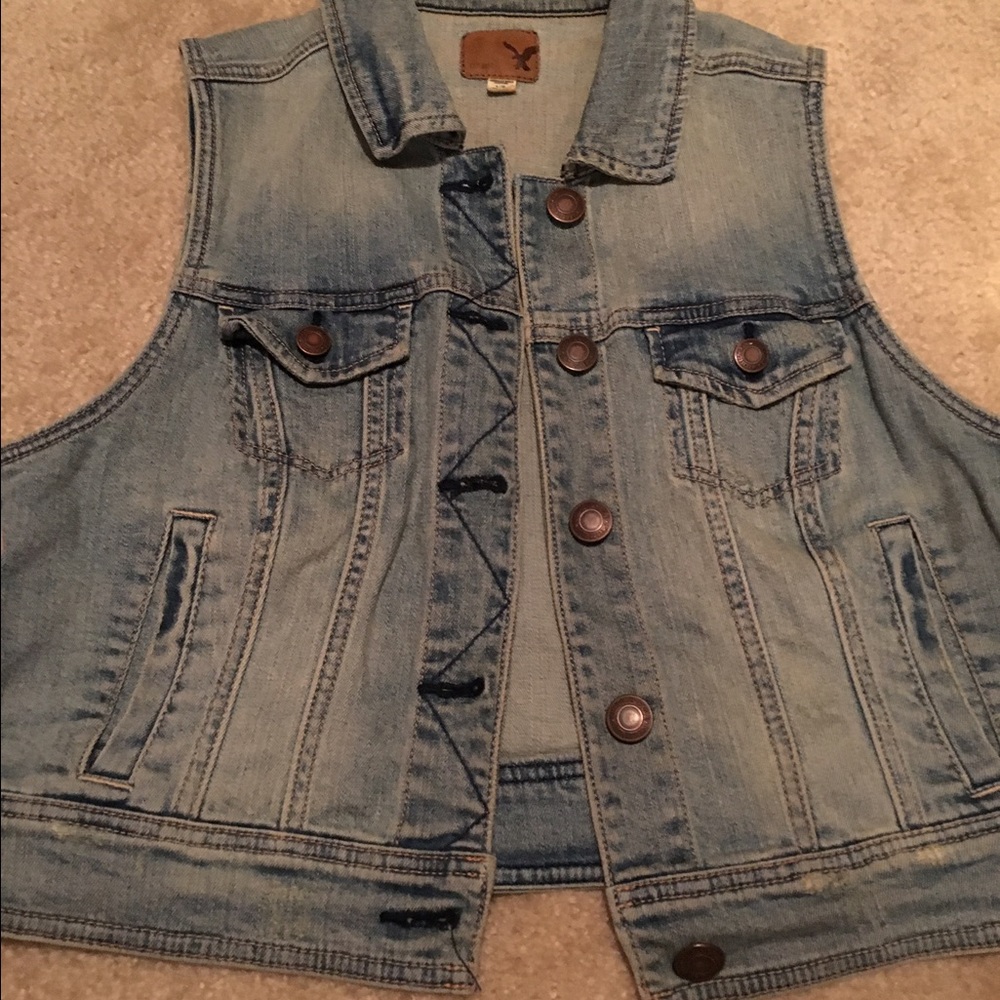 Jean Vest