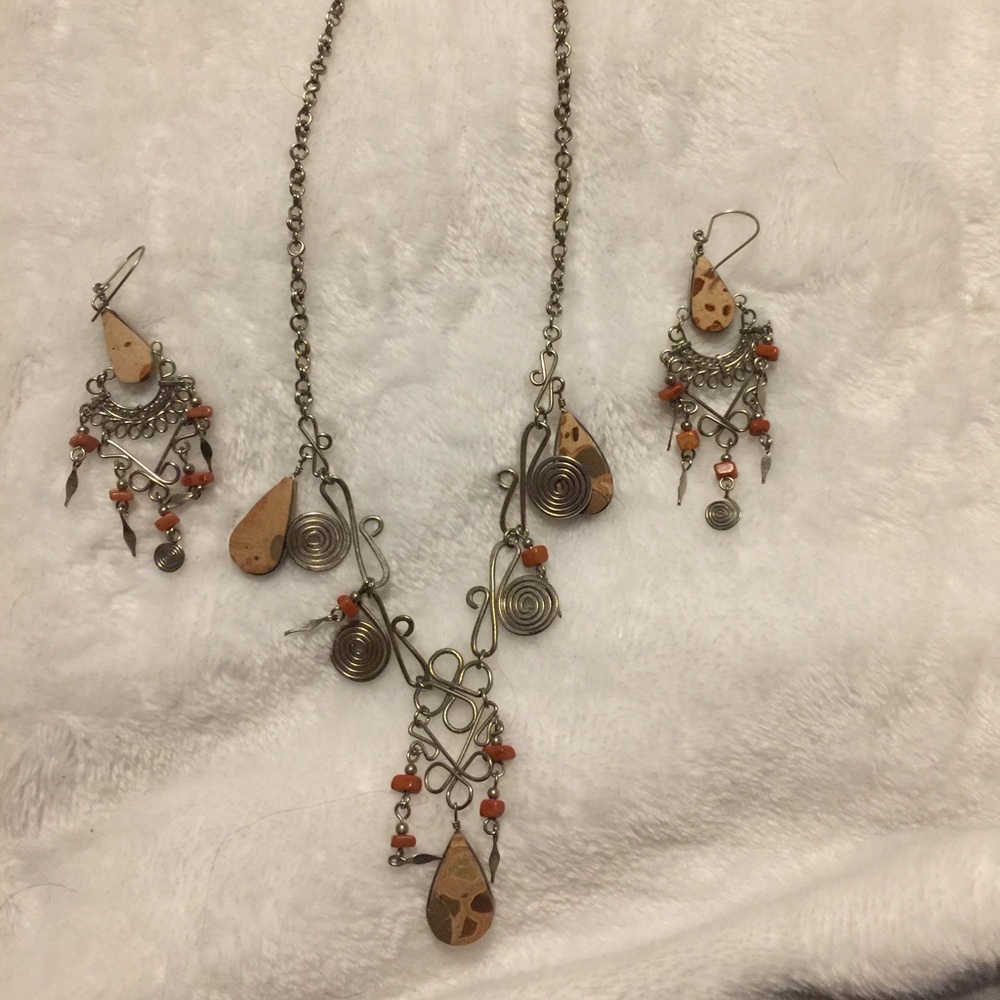 Cherokee delicate Necklace and earrings