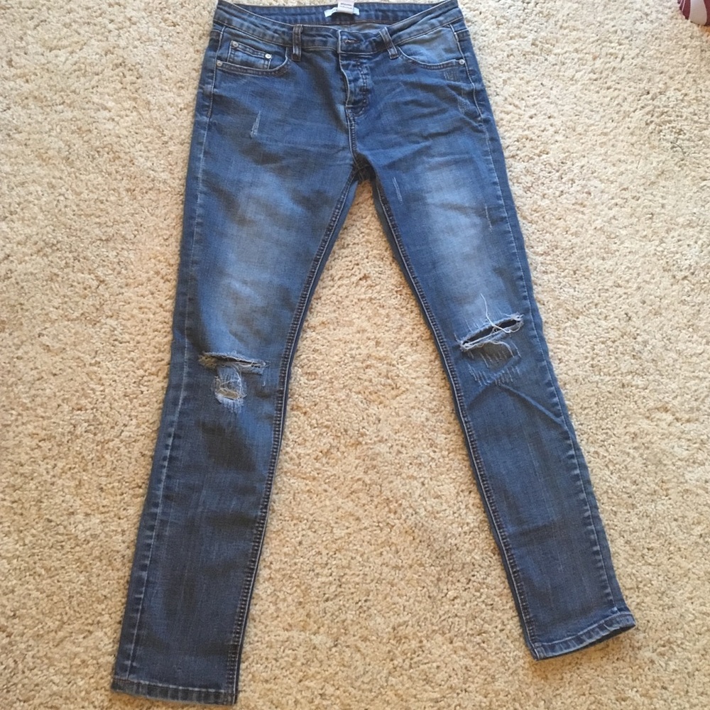 Distressed Skinny Jeans