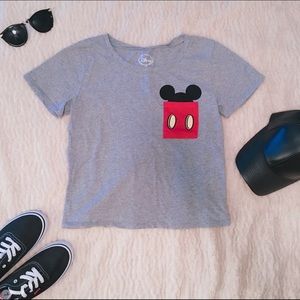 Mickey Mouse pocket gray crop top