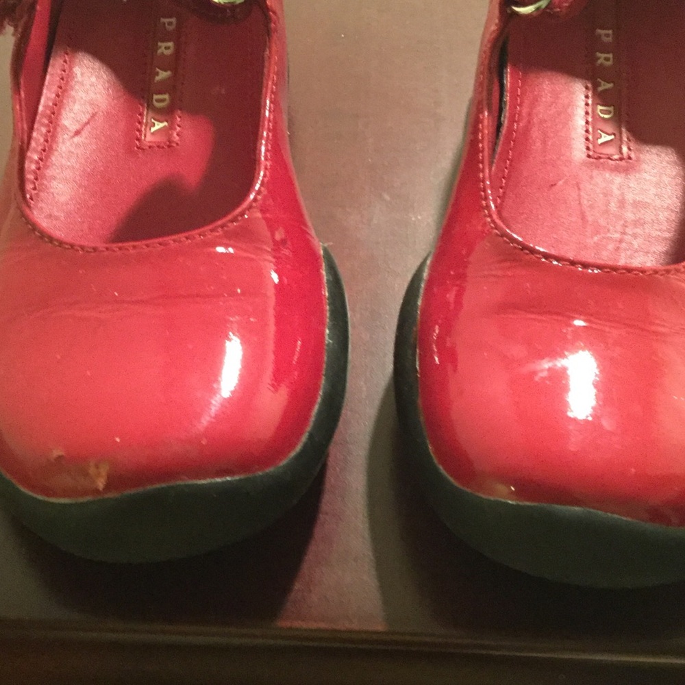 Kids Prada Shoes - Picture 4 of 4