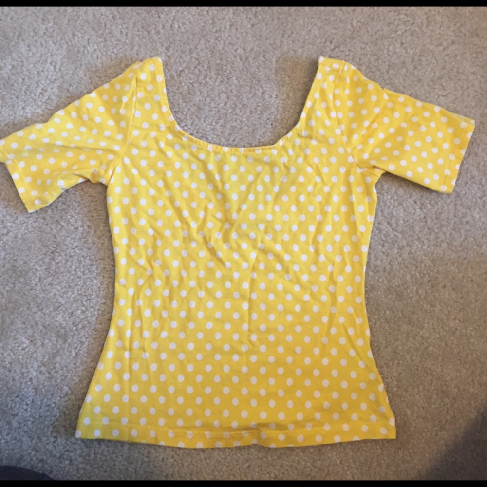 Gently worn Guess top in size S