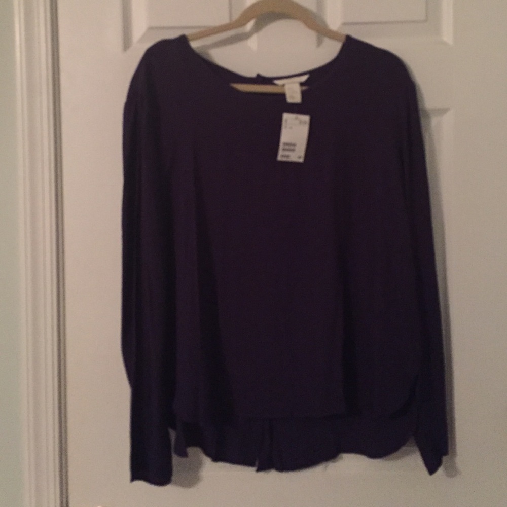 NWT H&M button back top