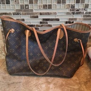 Louis Vuitton Neverfull