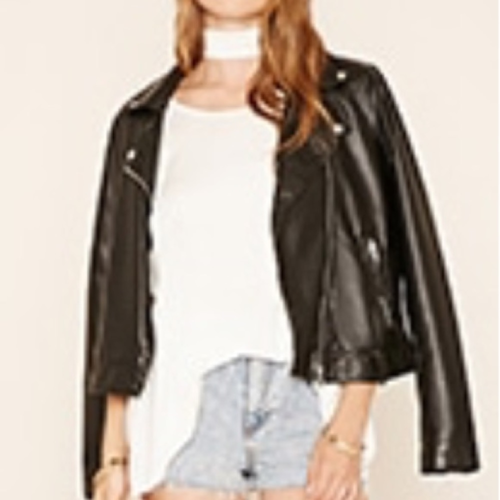 Raw-Cut Choker Top Ivory