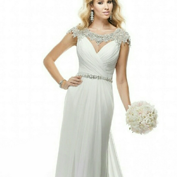 Maggie Sottero Saige Wedding Dress - Picture 1 of 4