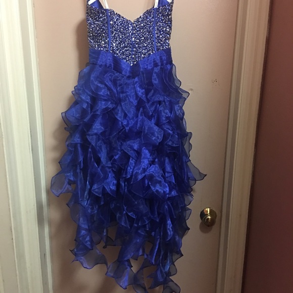 Dress - Picture 3 of 3