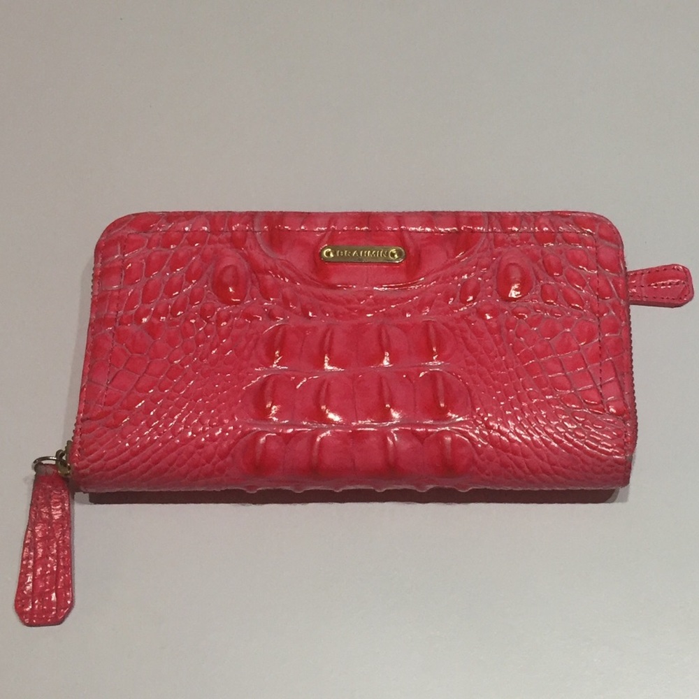 Brahmin wallet