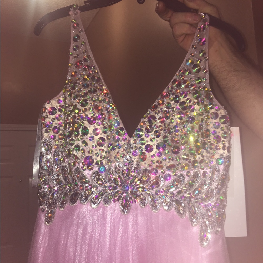 PROM DRESS - Picture 3 of 4