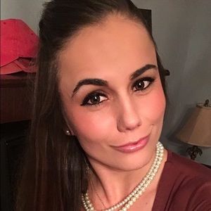 Meet your Posher, Jelena