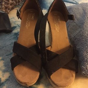 Toms Wedges