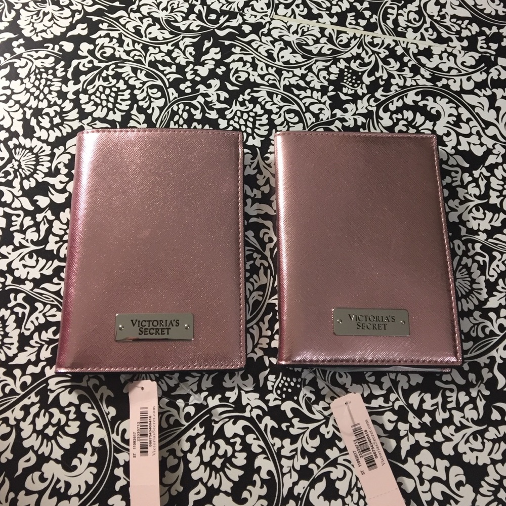 VICTORIA'S SECRET Passport & Card Holder Case