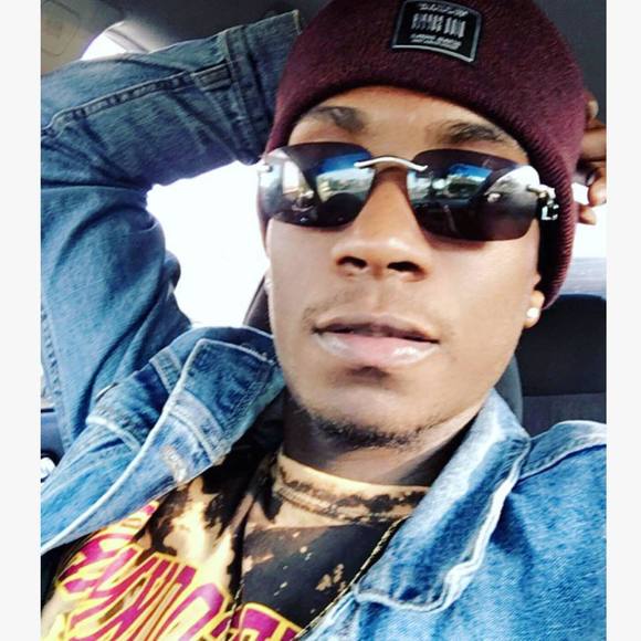 Meet your Posher, Jonathan - Picture 1 of 1