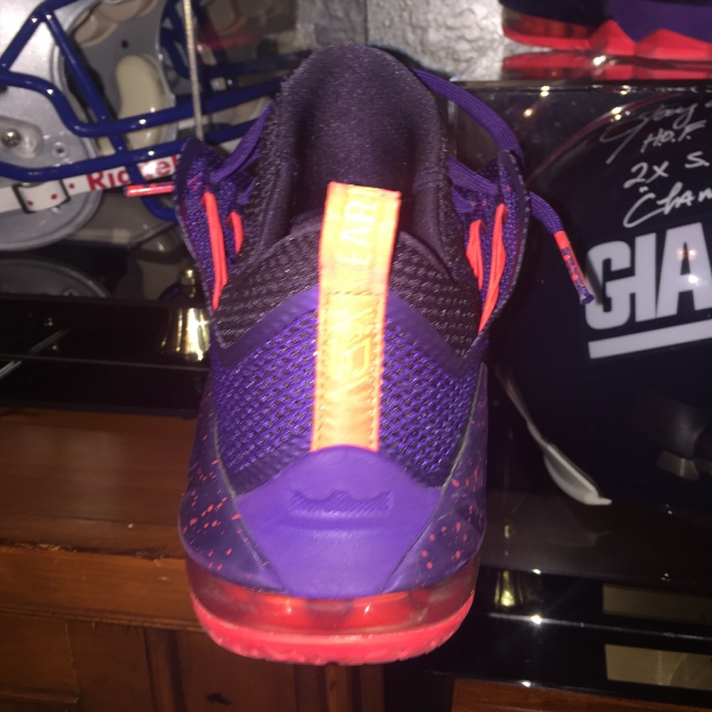Lebron low - Picture 3 of 3