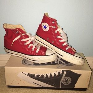 Vintage Red hi-top Converse