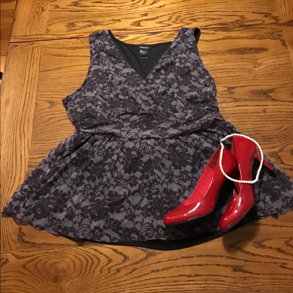 Torrid size 3 top