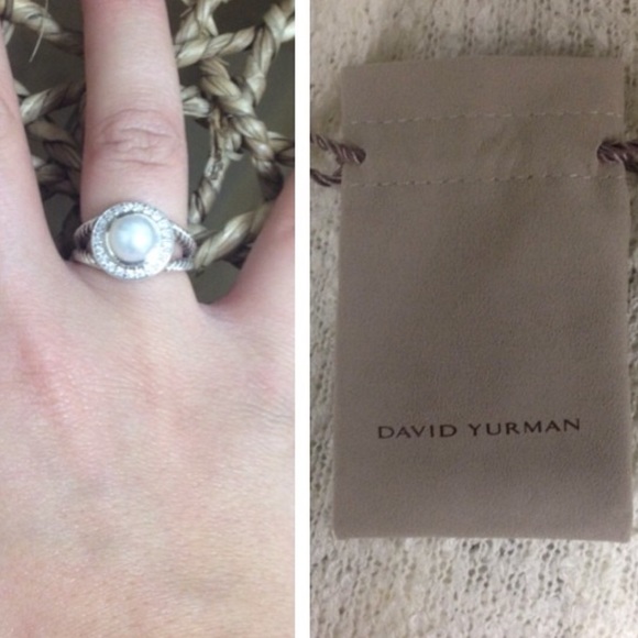 David Yurman Jewelry - David yurman pearl ring with diamonds size 6