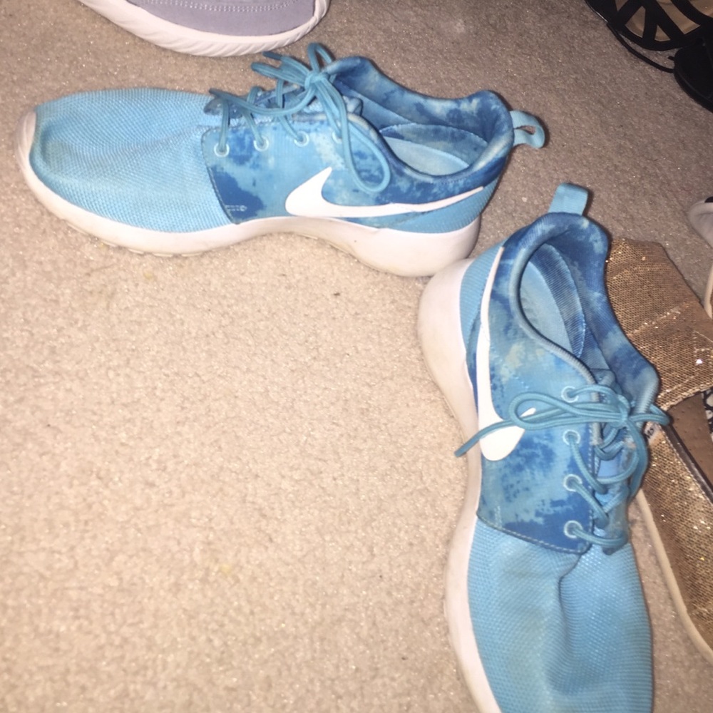 Nike Roshe Run Water print