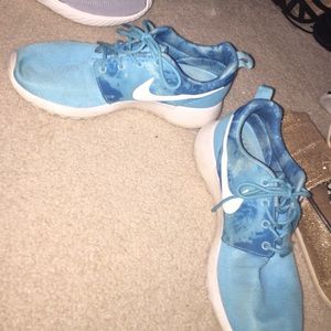 Nike Roshe Run Water print