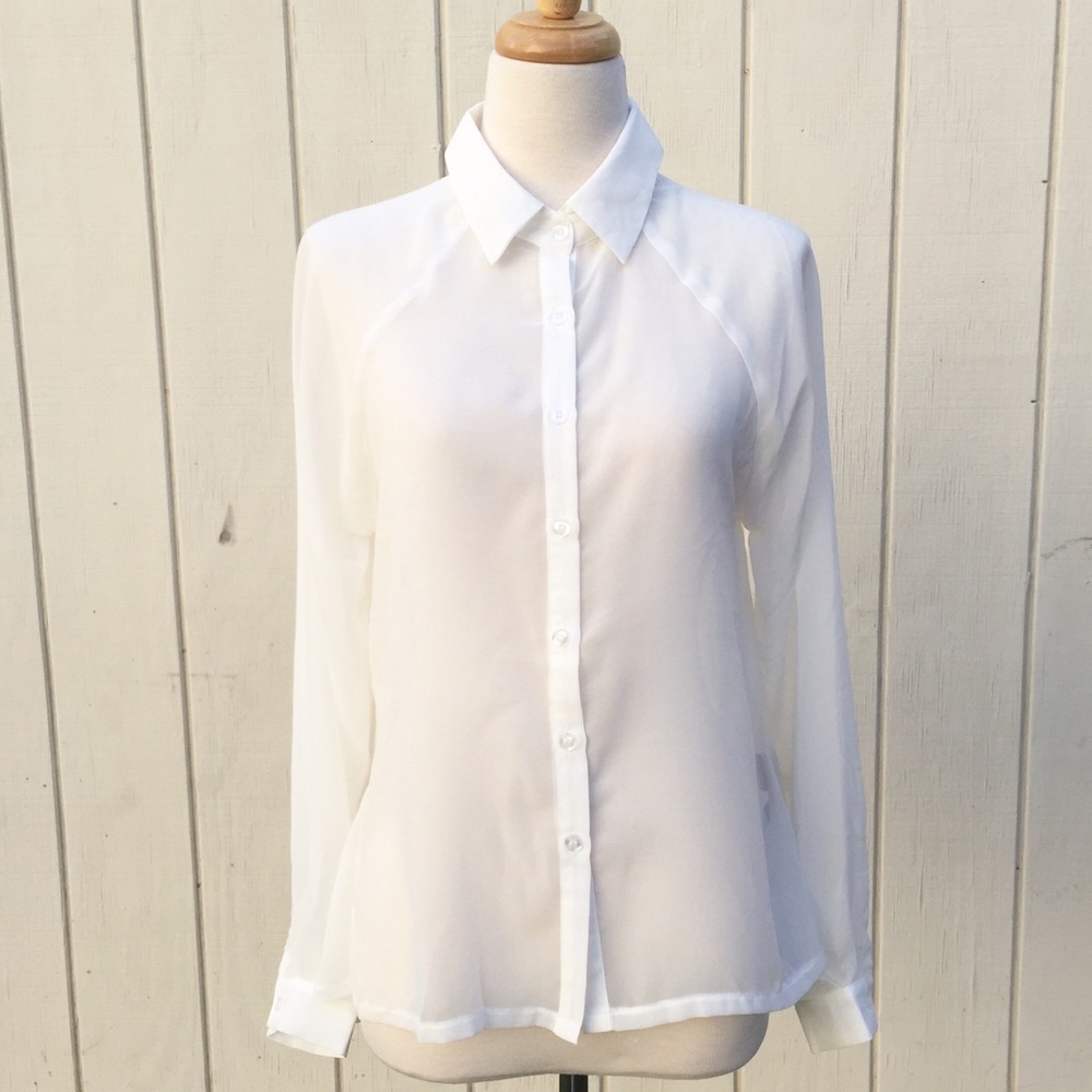/NWOT/ Love Stitch white shirt with lace