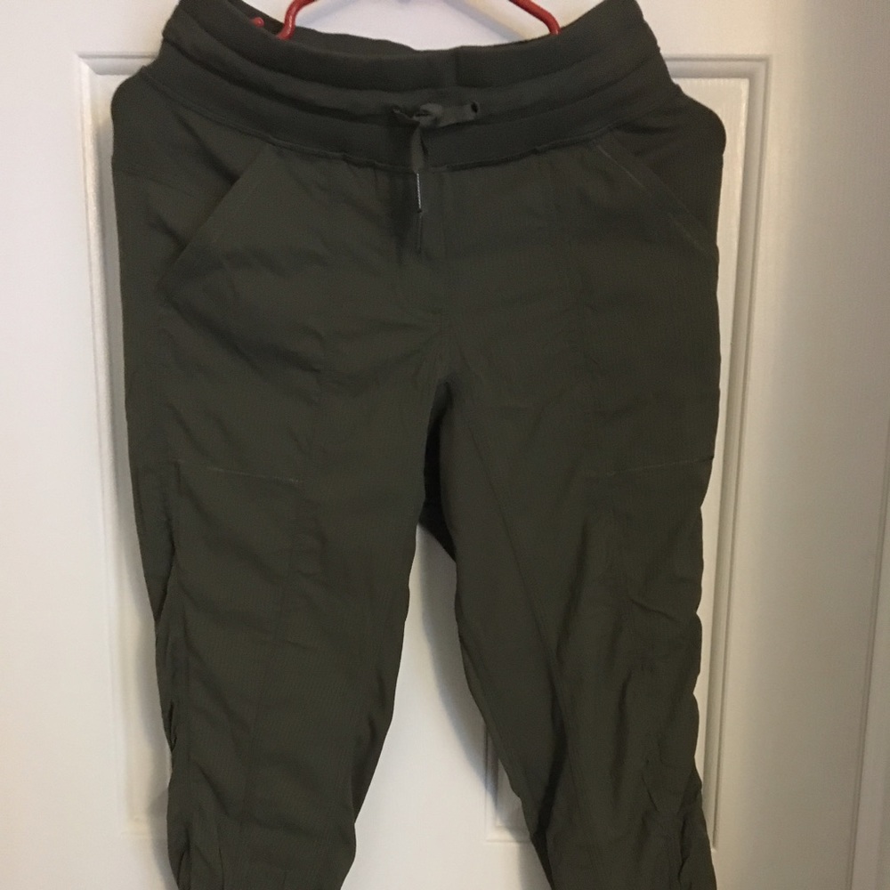 Lululemon pants