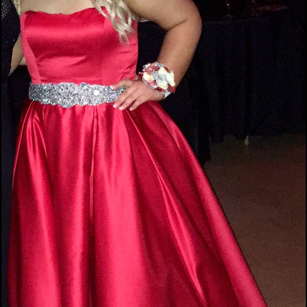 2016 Sherri Hill  Prom gown