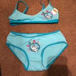 Matching bra and undies set
