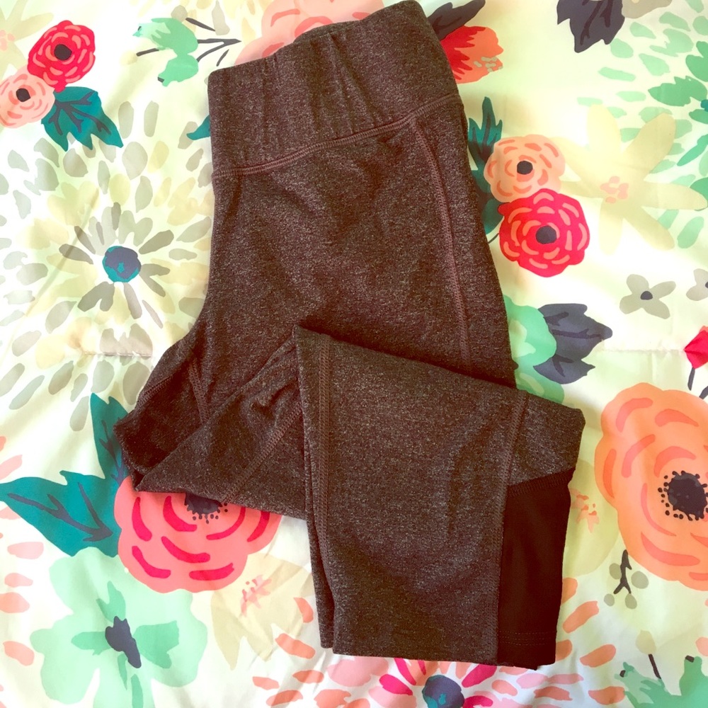 Lucy Workout Capris
