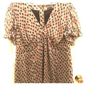 Super cute skull print shirt