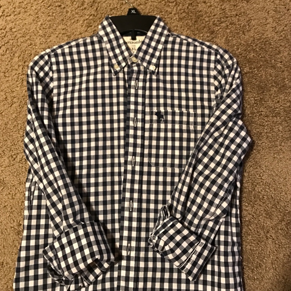 Abercrombie kids long sleeve button down