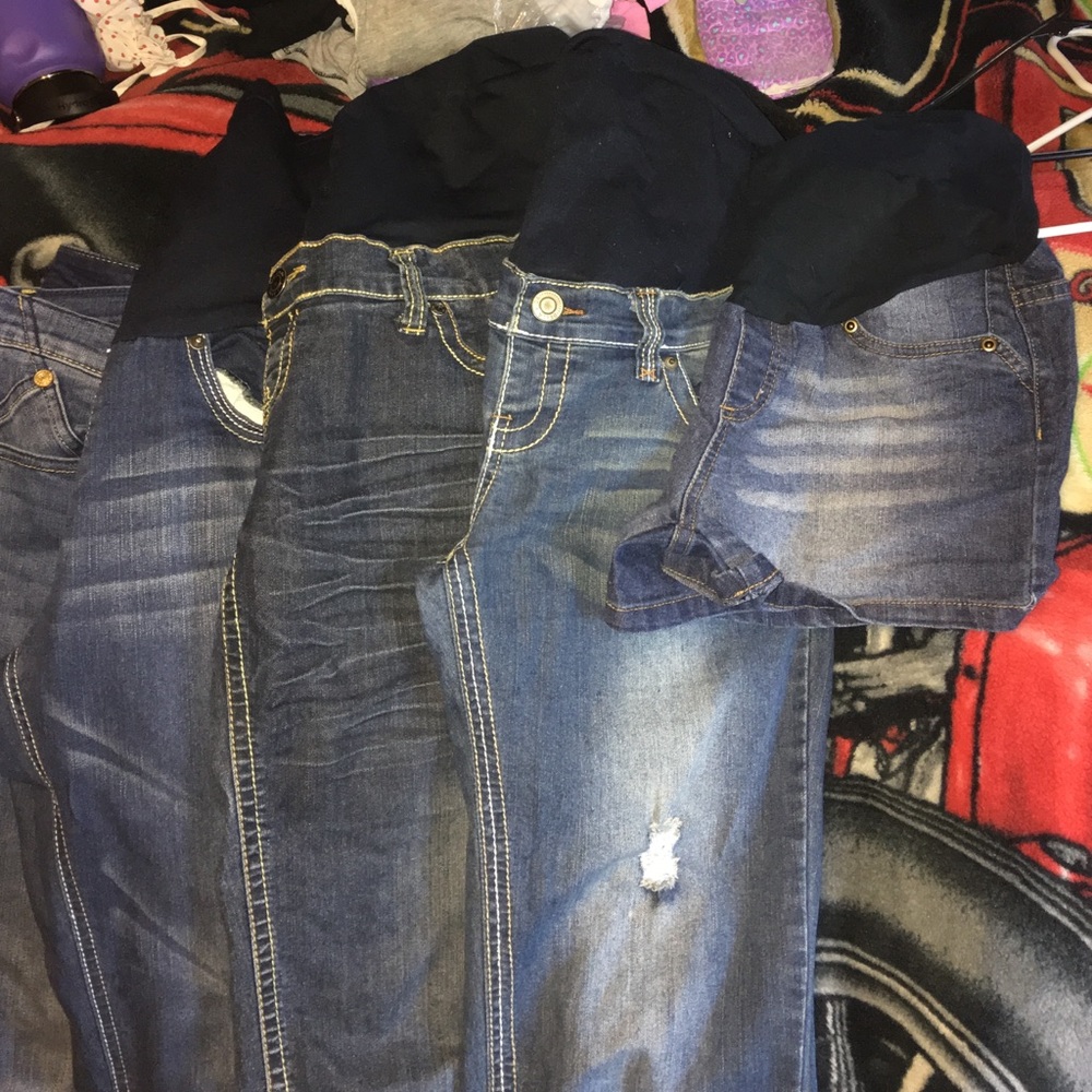 Lot of maternity wear