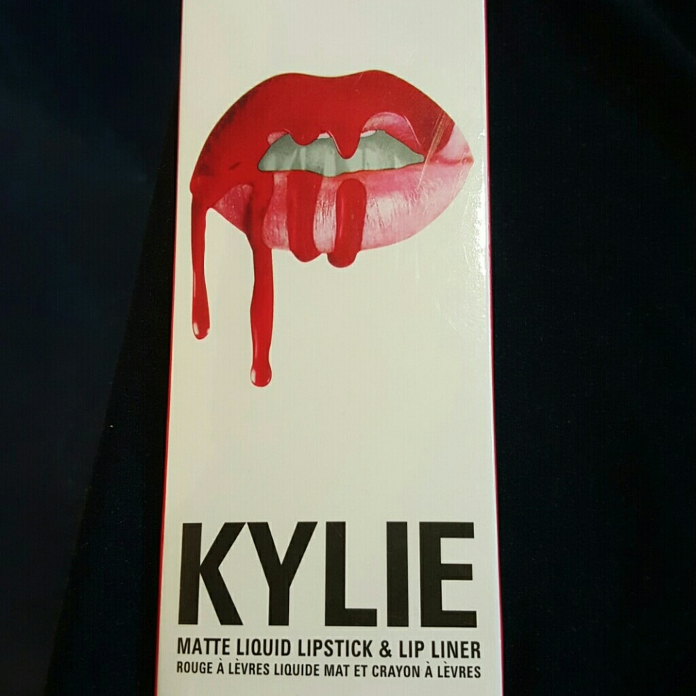 Mary Jo K | Kylie Lip Kit