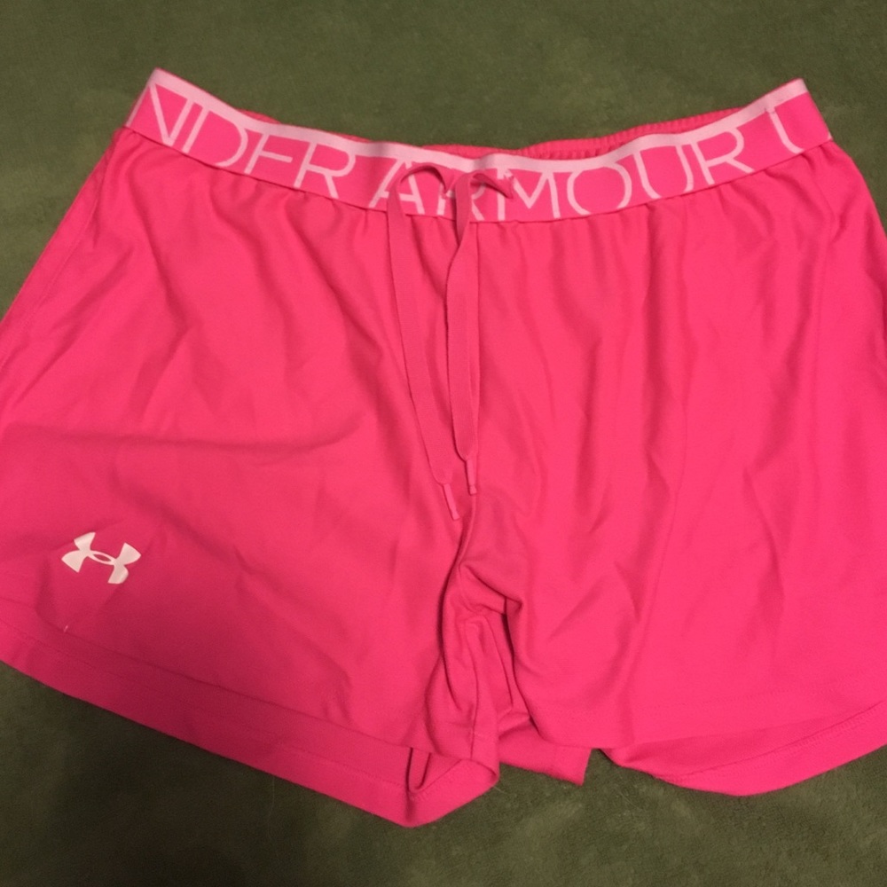 Athletic shorts
