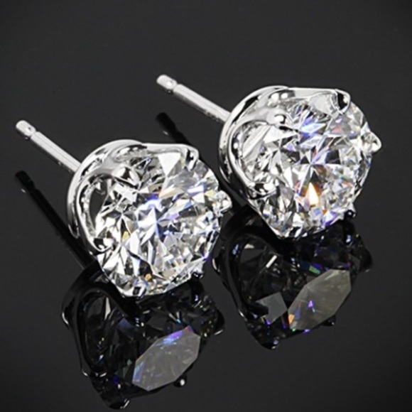 Swarovski Jewelry - NEW SWAROVSKI 2 CARAT STUDS