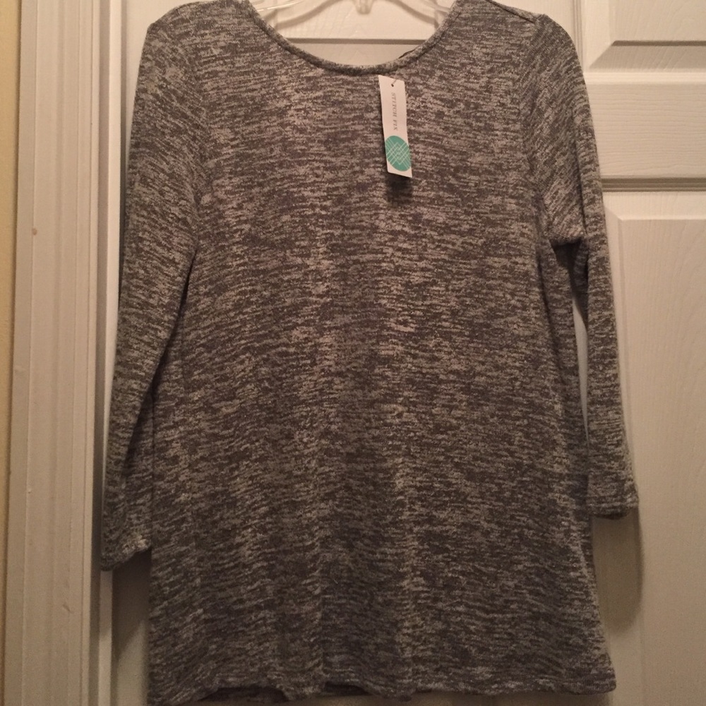 Grey soft flowy sweater