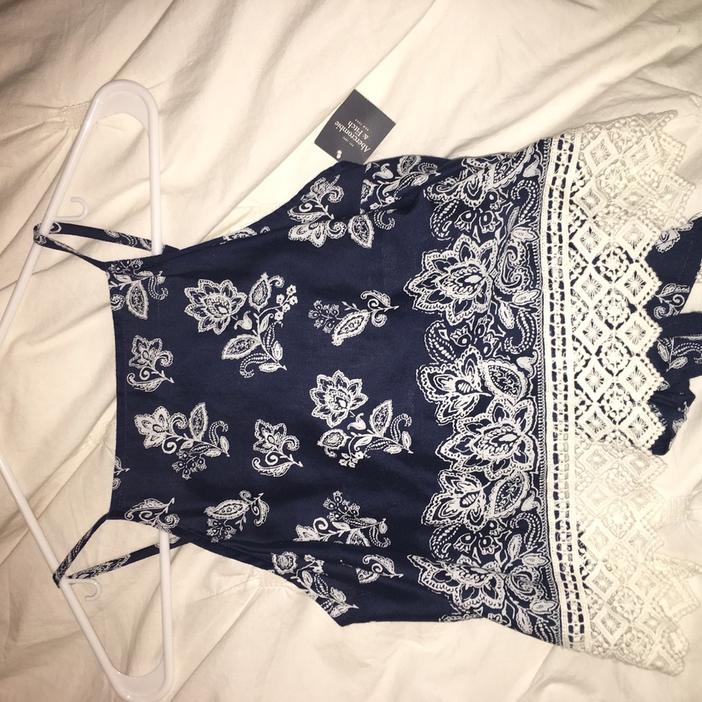 Cute top