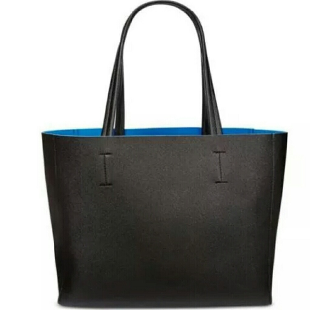 Macy's chic tote
