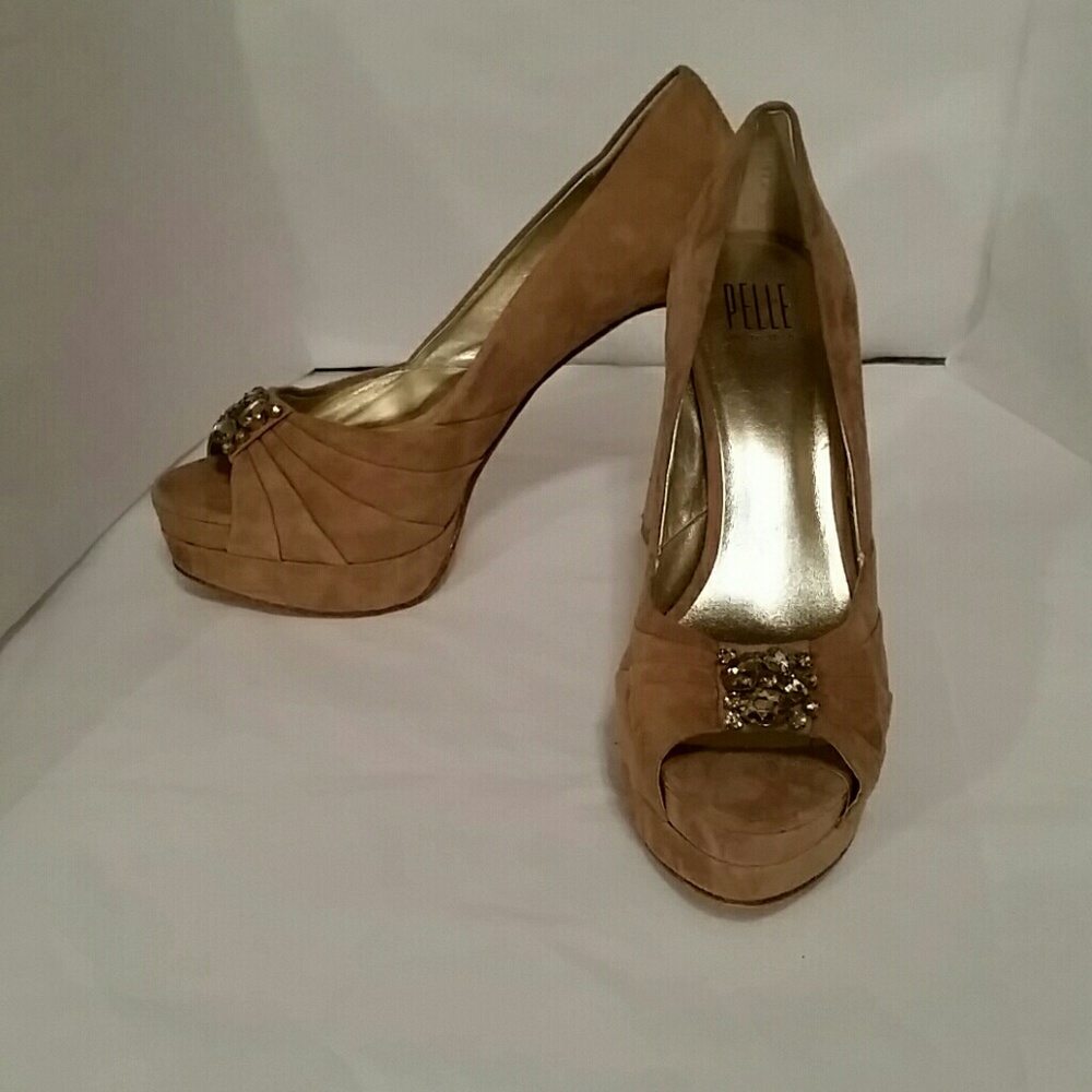 Pelle Moda Tan Velvet High Heel Pumps