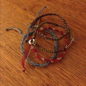 Set of 4 friendship bracelets