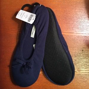 Soma slippers NWT.