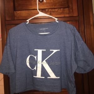 Calvin Klein Crop Top