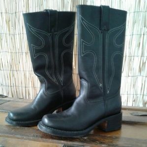 EUC Frye cowboy boots sz 6B