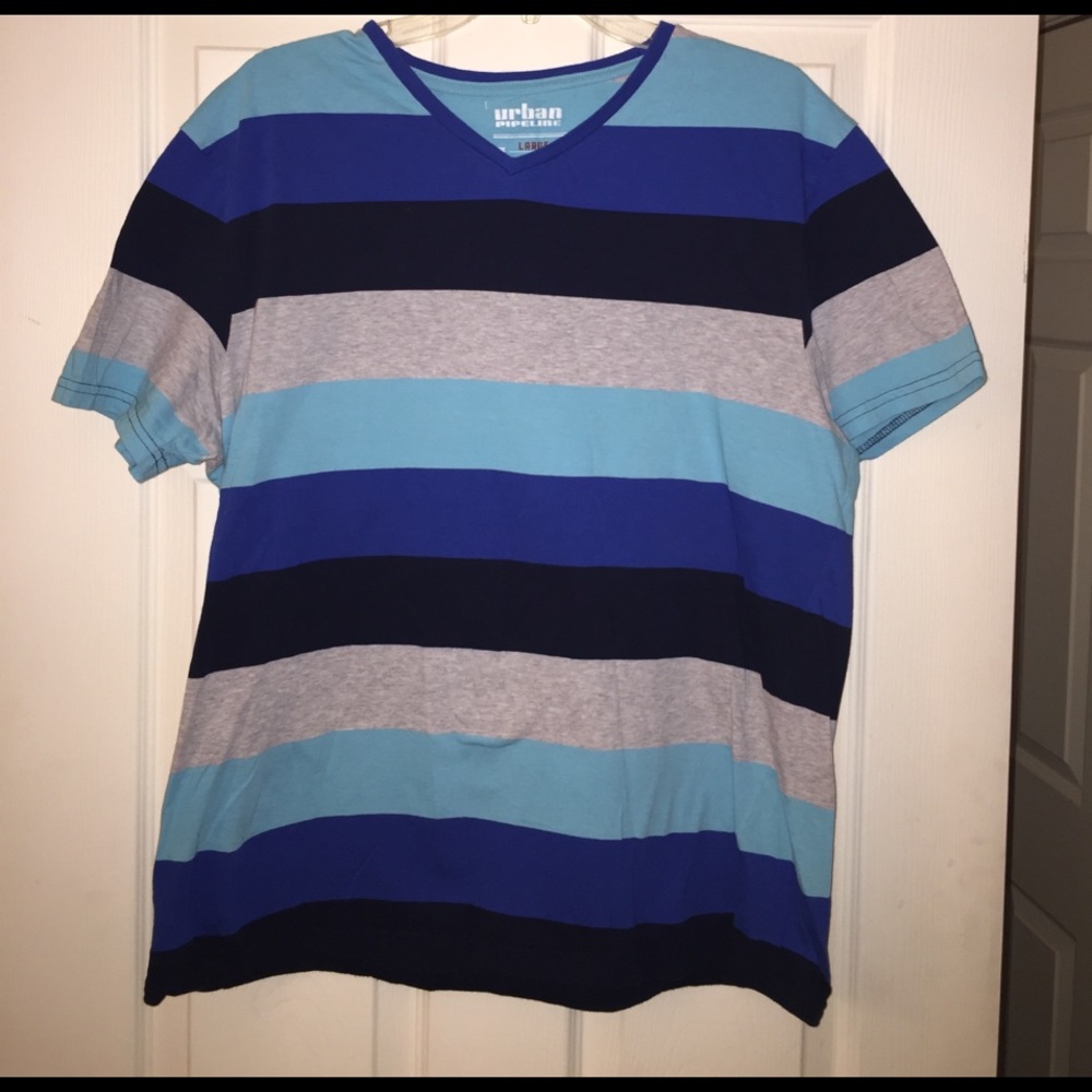 Urban pipeline striped V neck