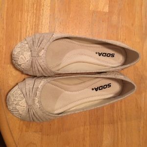 Soda Lace Flats